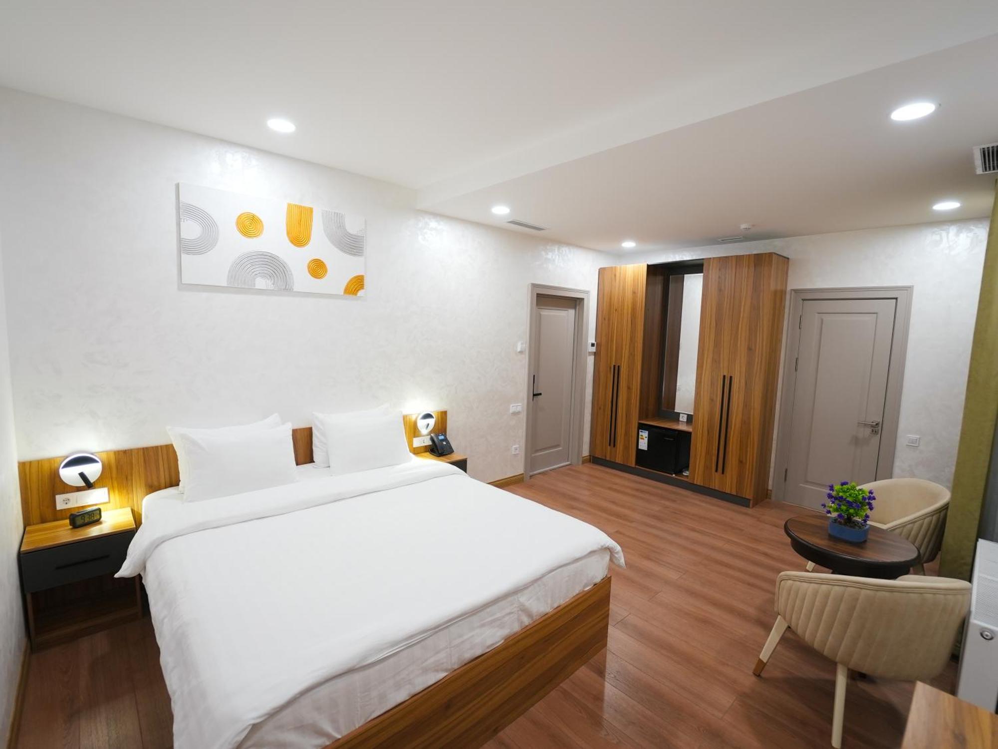 Avant Express Hotel Pool&Spa Tashkent Exterior photo